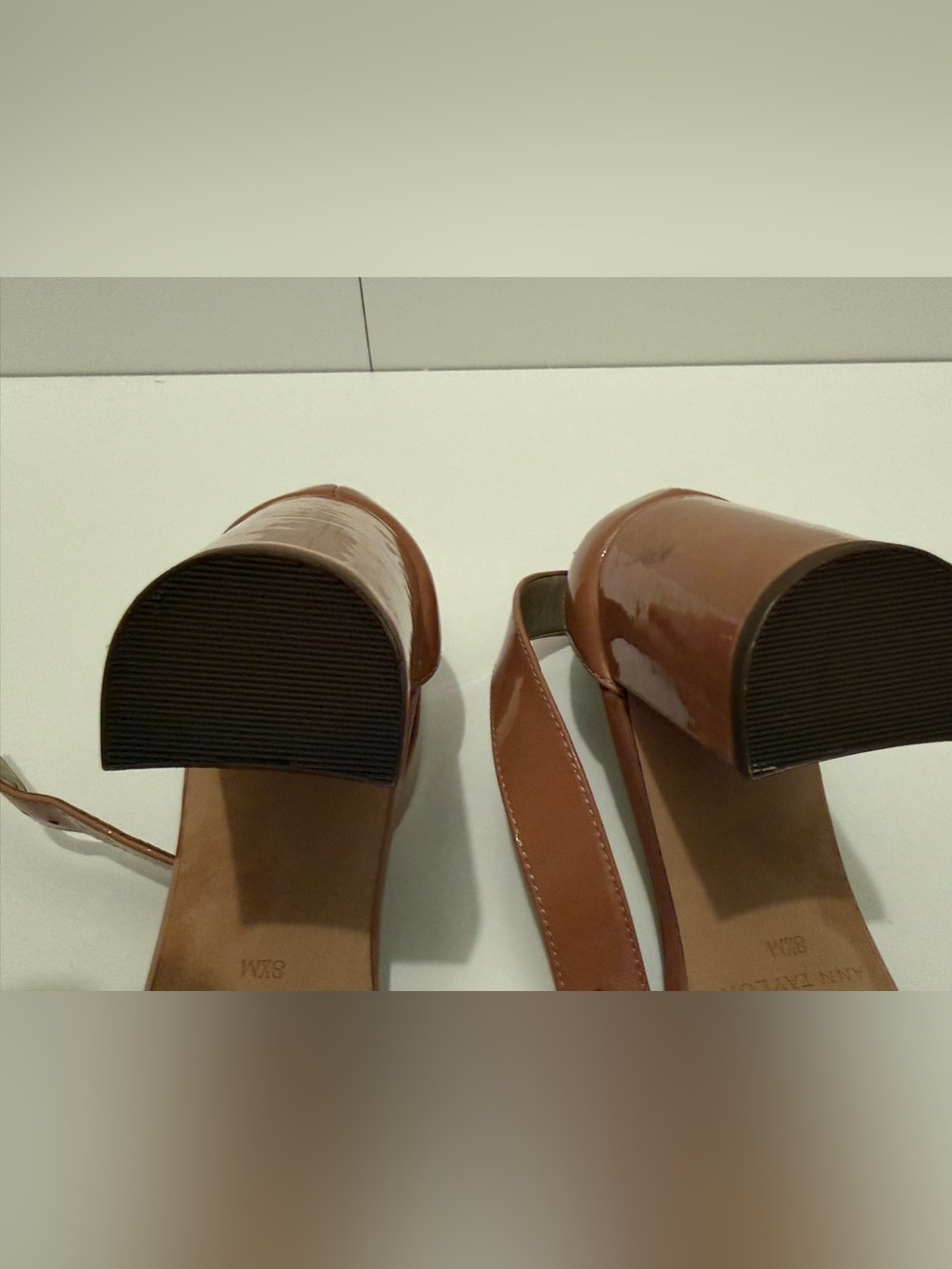 Ann Taylor Patent Leather Block Heel Sandals in Dusty Rose - Picture 8 of 11